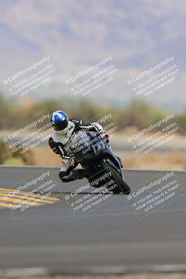 media/Sep-11-2022-SoCal Trackdays (Sun) [[81b7e951af]]/Turn 14 (1130am)/